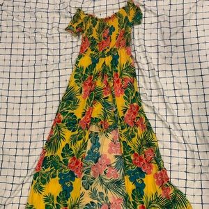 Beachy yellow dress with shorts and long open dress Size M (girls)